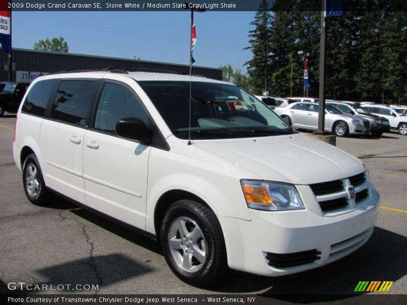 Stone White / Medium Slate Gray/Light Shale 2009 Dodge Grand Caravan SE