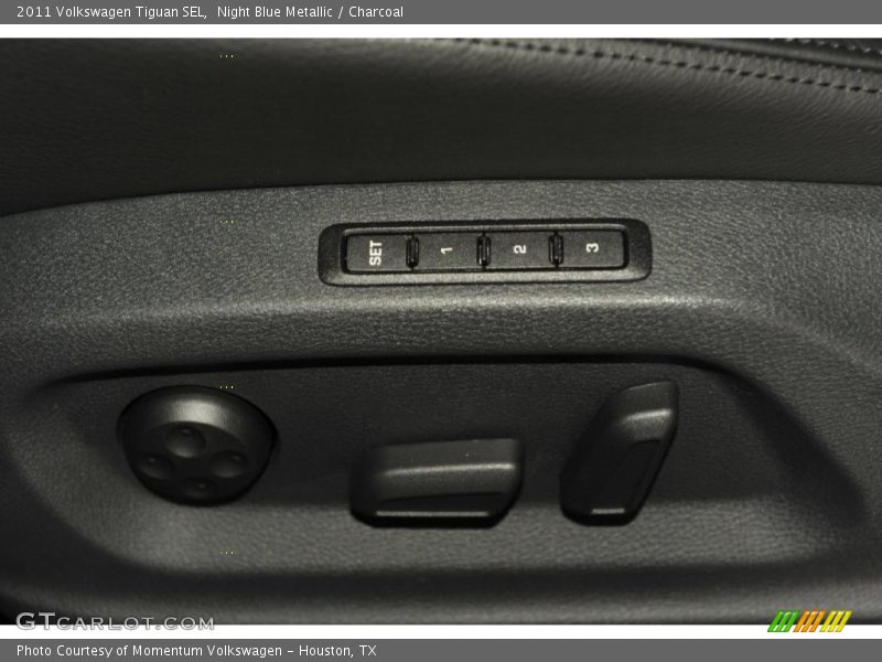 Night Blue Metallic / Charcoal 2011 Volkswagen Tiguan SEL
