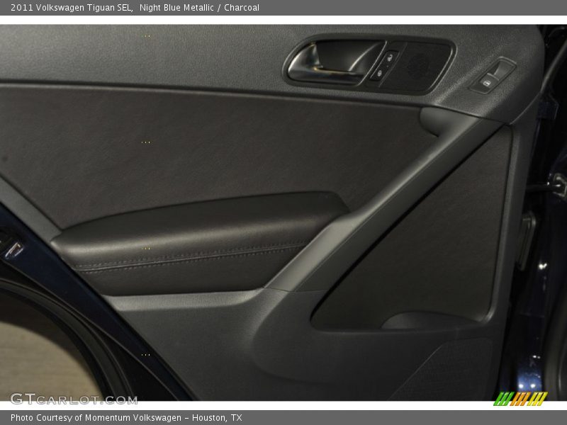 Night Blue Metallic / Charcoal 2011 Volkswagen Tiguan SEL