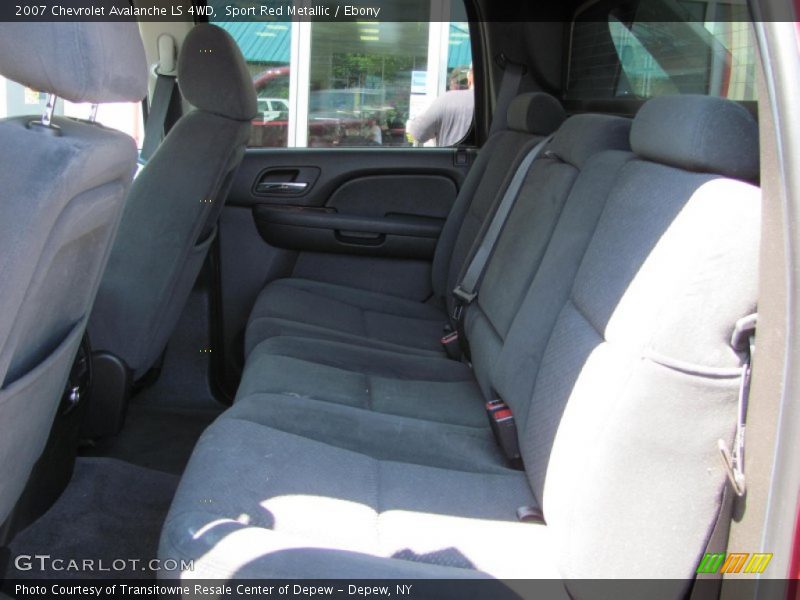 Sport Red Metallic / Ebony 2007 Chevrolet Avalanche LS 4WD