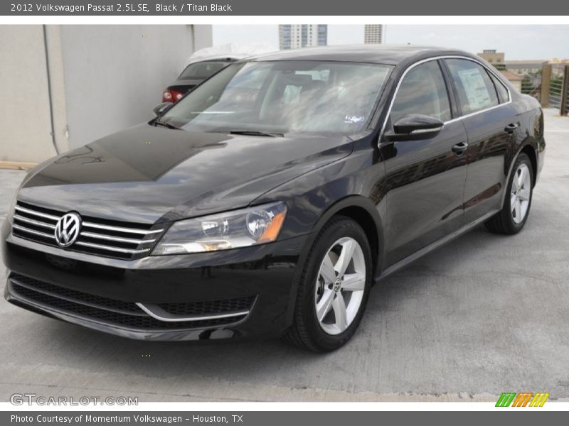 Black / Titan Black 2012 Volkswagen Passat 2.5L SE