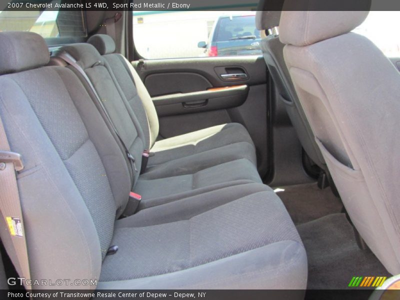 Sport Red Metallic / Ebony 2007 Chevrolet Avalanche LS 4WD