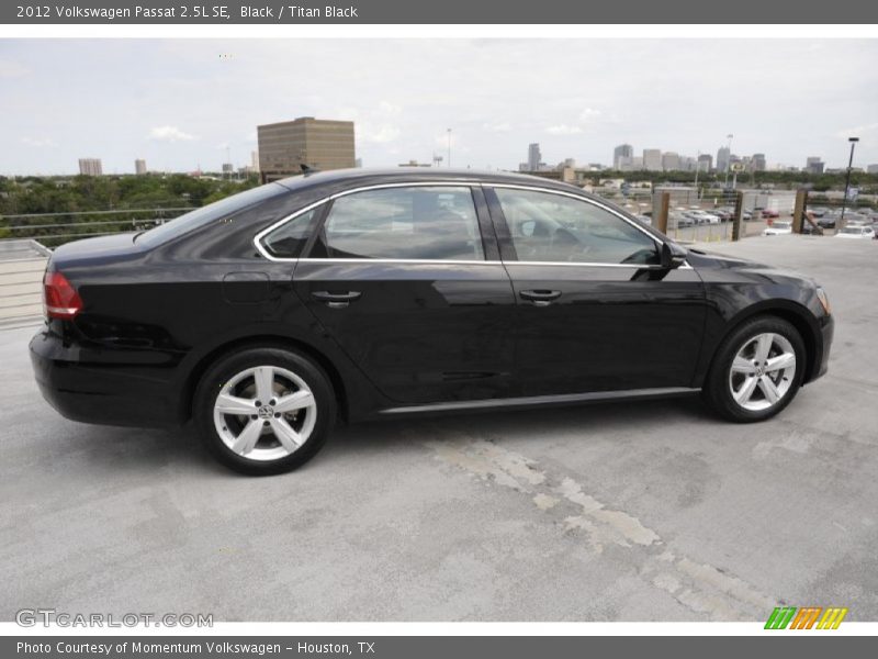 Black / Titan Black 2012 Volkswagen Passat 2.5L SE