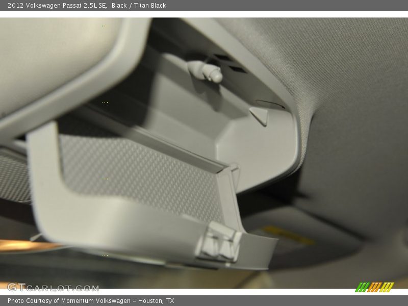 Black / Titan Black 2012 Volkswagen Passat 2.5L SE