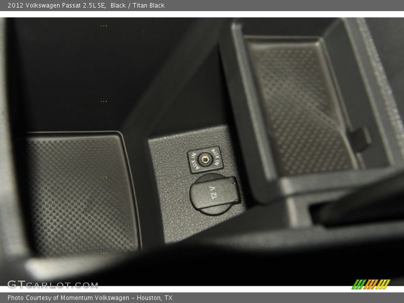 Black / Titan Black 2012 Volkswagen Passat 2.5L SE