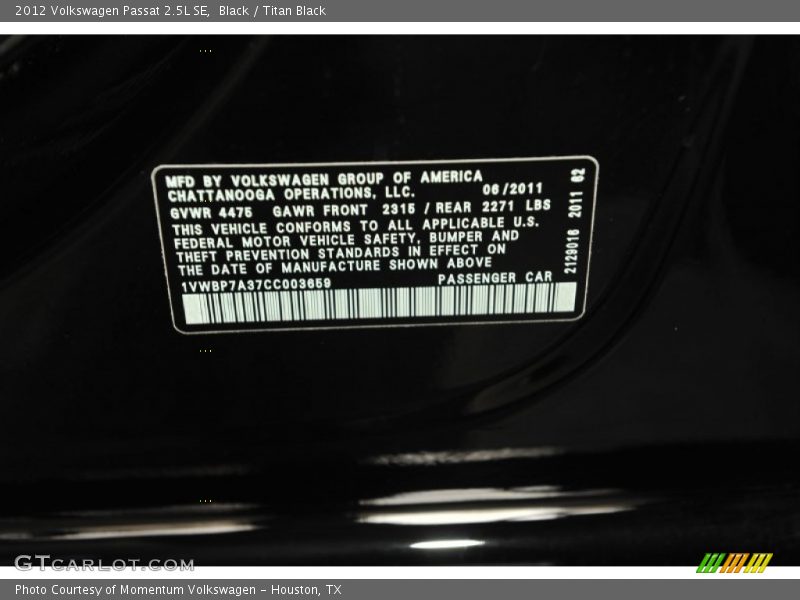 Black / Titan Black 2012 Volkswagen Passat 2.5L SE