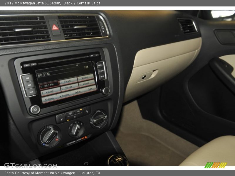 Black / Cornsilk Beige 2012 Volkswagen Jetta SE Sedan