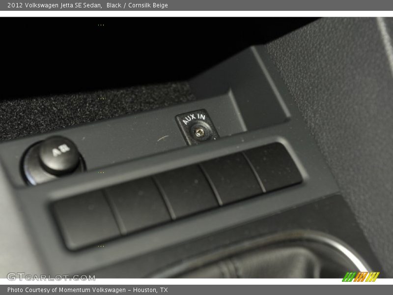 Black / Cornsilk Beige 2012 Volkswagen Jetta SE Sedan