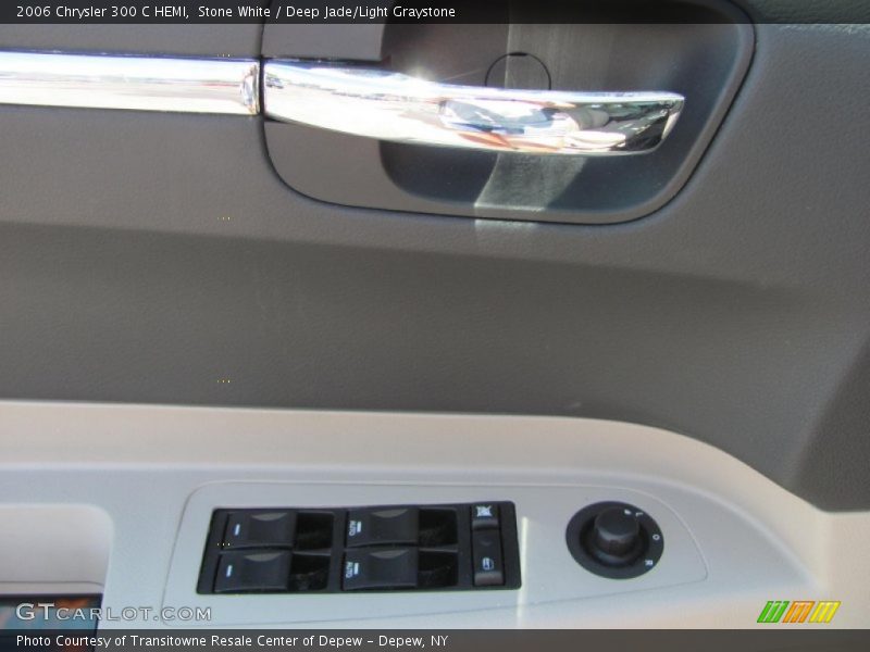 Stone White / Deep Jade/Light Graystone 2006 Chrysler 300 C HEMI