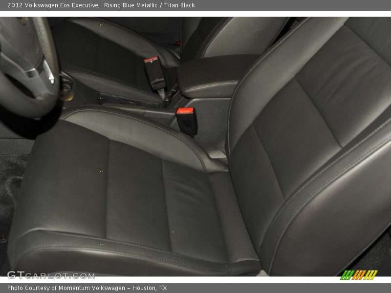 Rising Blue Metallic / Titan Black 2012 Volkswagen Eos Executive