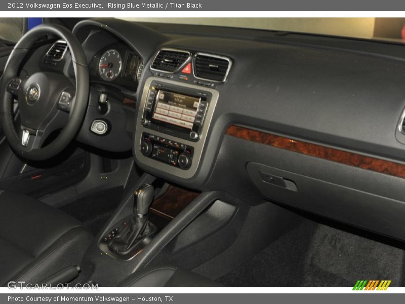 Dashboard of 2012 Eos Executive