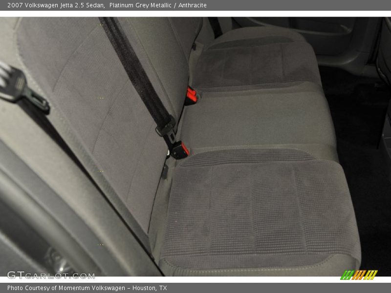 Platinum Grey Metallic / Anthracite 2007 Volkswagen Jetta 2.5 Sedan