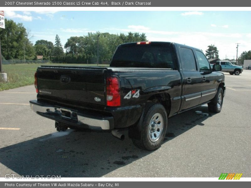 Black / Dark Charcoal 2007 Chevrolet Silverado 1500 Classic LS Crew Cab 4x4