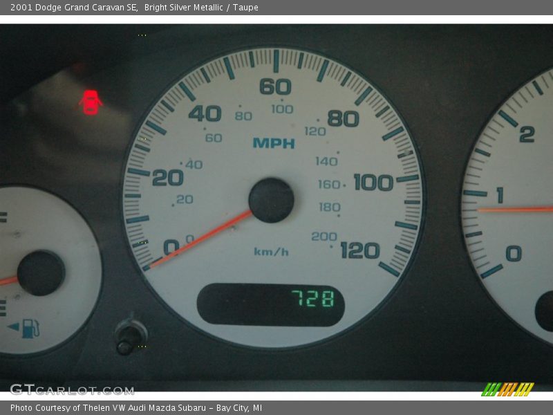 Bright Silver Metallic / Taupe 2001 Dodge Grand Caravan SE