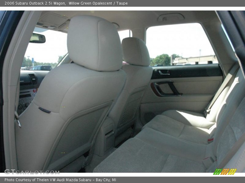 Willow Green Opalescent / Taupe 2006 Subaru Outback 2.5i Wagon