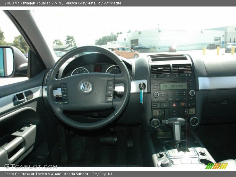 Alaska Grey Metallic / Anthracite 2008 Volkswagen Touareg 2 VR6