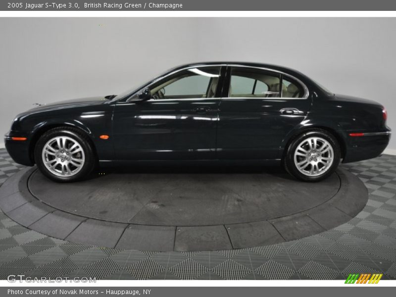British Racing Green / Champagne 2005 Jaguar S-Type 3.0