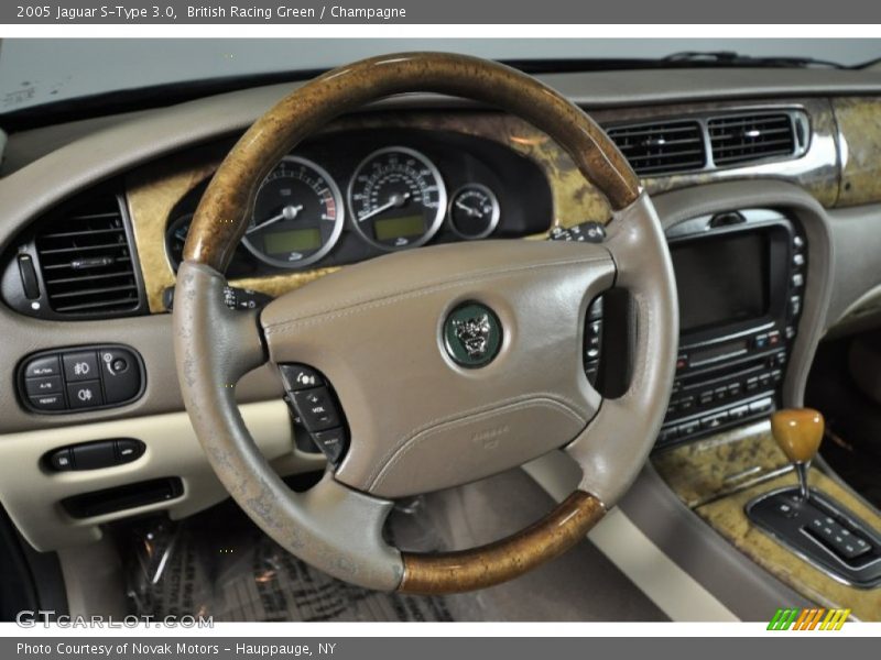 British Racing Green / Champagne 2005 Jaguar S-Type 3.0