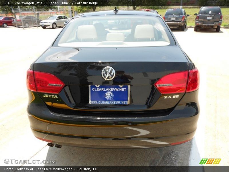Black / Cornsilk Beige 2012 Volkswagen Jetta SE Sedan