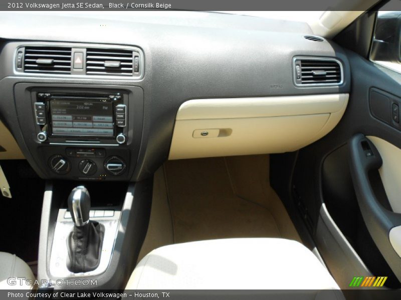 Black / Cornsilk Beige 2012 Volkswagen Jetta SE Sedan