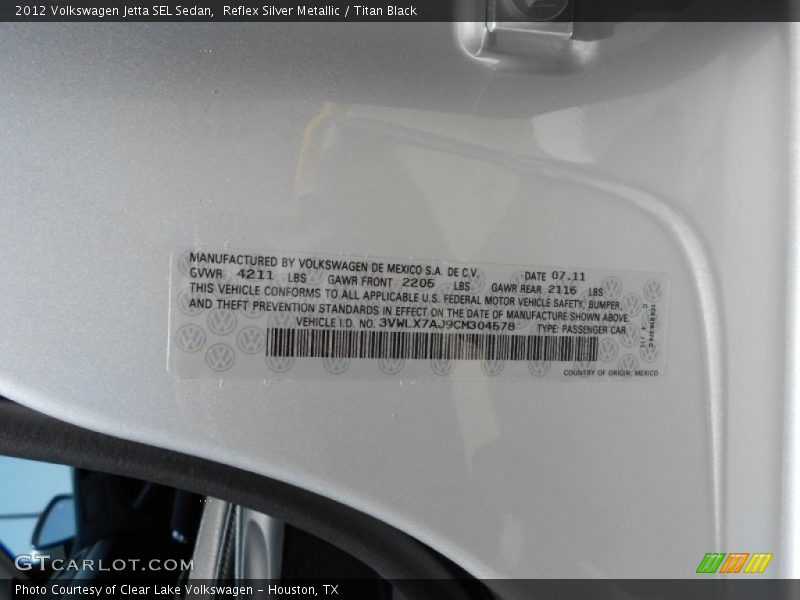 Reflex Silver Metallic / Titan Black 2012 Volkswagen Jetta SEL Sedan