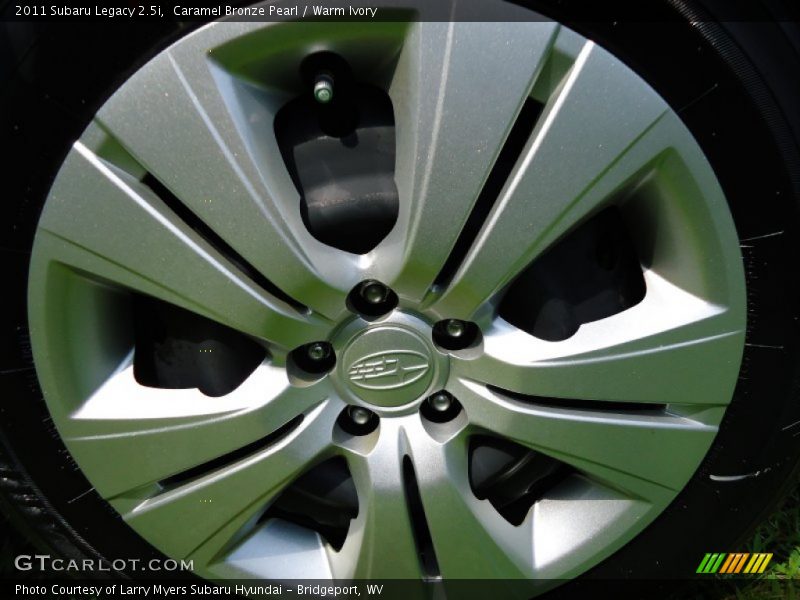 Caramel Bronze Pearl / Warm Ivory 2011 Subaru Legacy 2.5i