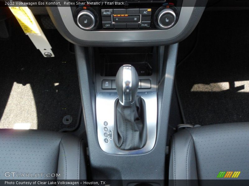 Reflex Silver Metallic / Titan Black 2012 Volkswagen Eos Komfort