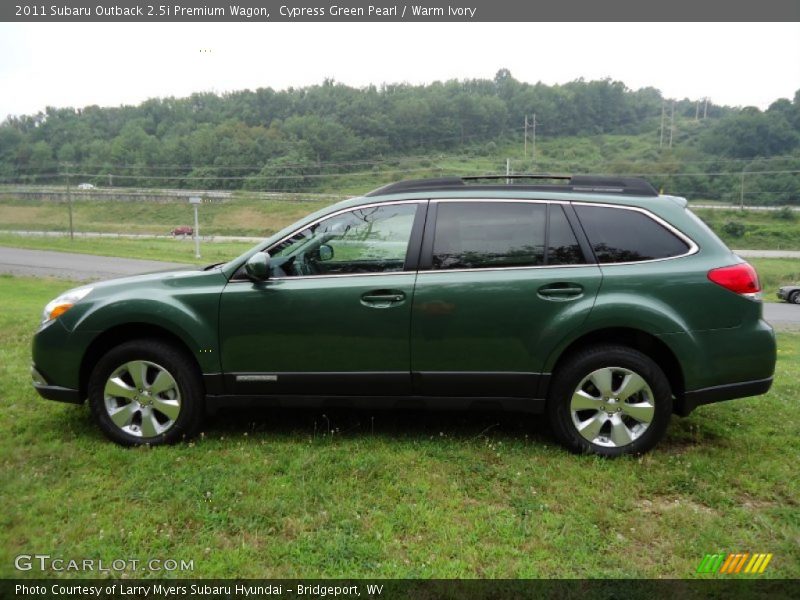 Cypress Green Pearl / Warm Ivory 2011 Subaru Outback 2.5i Premium Wagon
