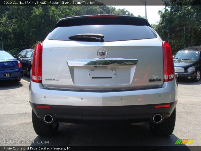 Radiant Silver / Ebony/Titanium 2010 Cadillac SRX 4 V6 AWD