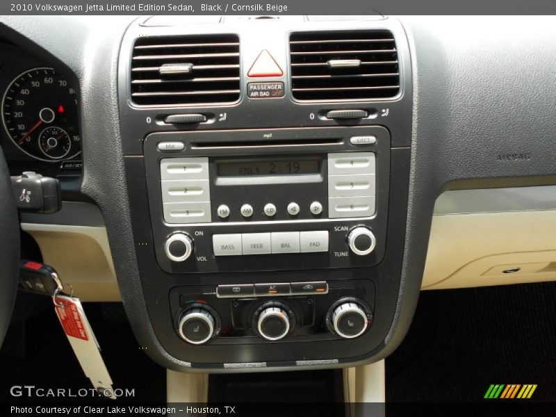 Black / Cornsilk Beige 2010 Volkswagen Jetta Limited Edition Sedan