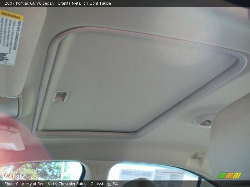 Sunroof of 2007 G6 V6 Sedan