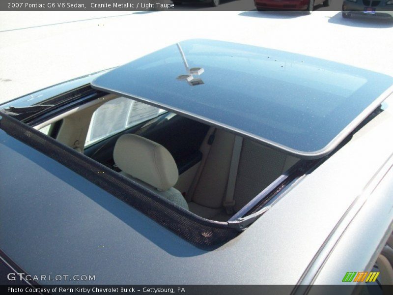 Sunroof of 2007 G6 V6 Sedan