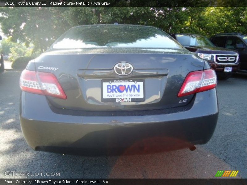 Magnetic Gray Metallic / Ash Gray 2010 Toyota Camry LE