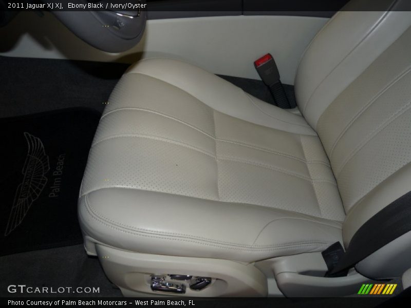 Ebony Black / Ivory/Oyster 2011 Jaguar XJ XJ