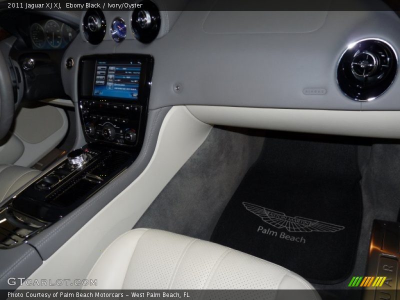 Ebony Black / Ivory/Oyster 2011 Jaguar XJ XJ