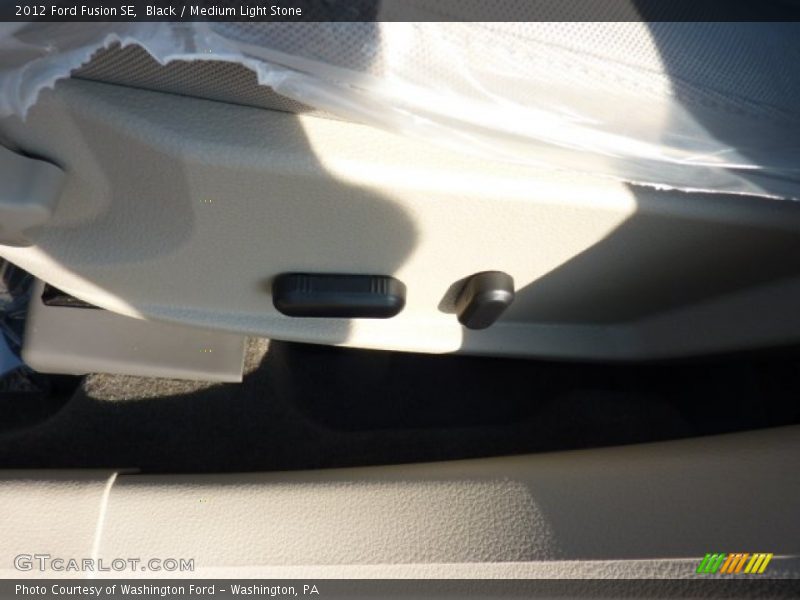 Black / Medium Light Stone 2012 Ford Fusion SE