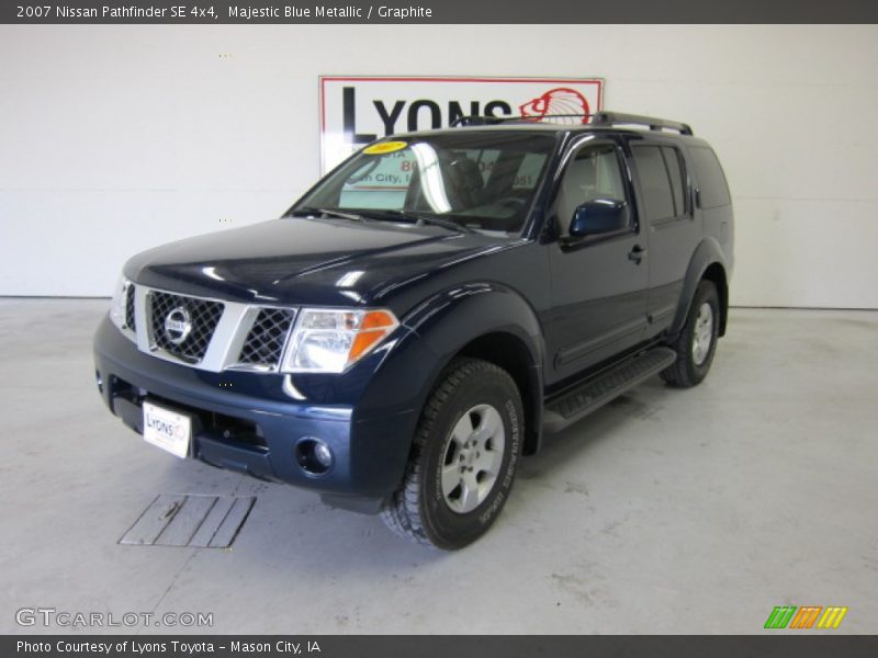 Majestic Blue Metallic / Graphite 2007 Nissan Pathfinder SE 4x4