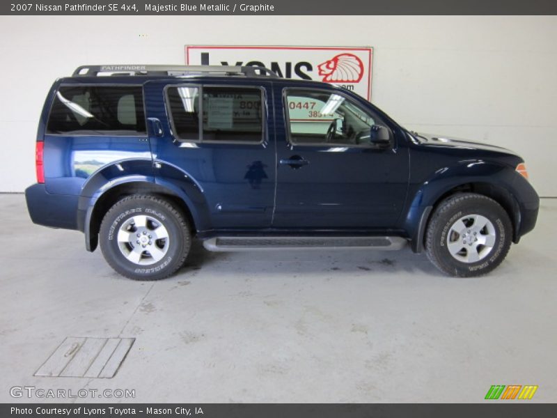 Majestic Blue Metallic / Graphite 2007 Nissan Pathfinder SE 4x4