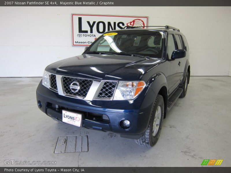 Majestic Blue Metallic / Graphite 2007 Nissan Pathfinder SE 4x4