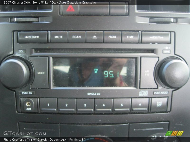 Stone White / Dark Slate Gray/Light Graystone 2007 Chrysler 300