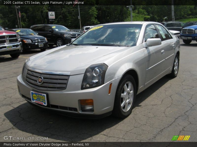 Light Platinum / Light Neutral 2005 Cadillac CTS Sedan