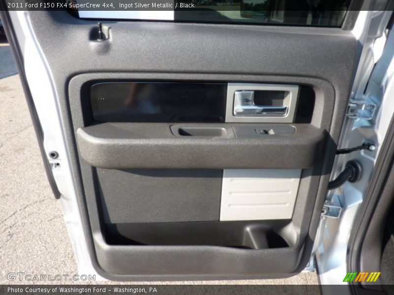 Ingot Silver Metallic / Black 2011 Ford F150 FX4 SuperCrew 4x4