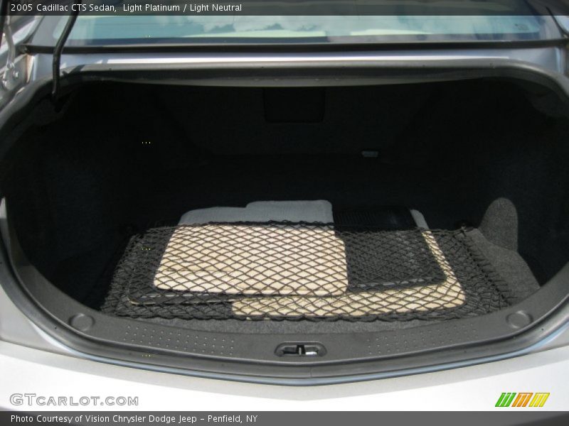 Light Platinum / Light Neutral 2005 Cadillac CTS Sedan