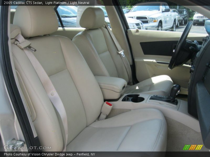 Light Platinum / Light Neutral 2005 Cadillac CTS Sedan