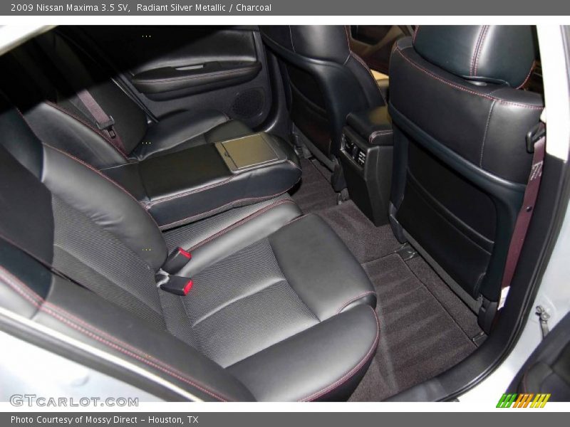 Radiant Silver Metallic / Charcoal 2009 Nissan Maxima 3.5 SV