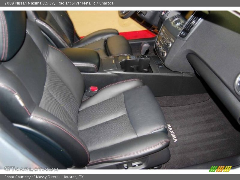 Radiant Silver Metallic / Charcoal 2009 Nissan Maxima 3.5 SV