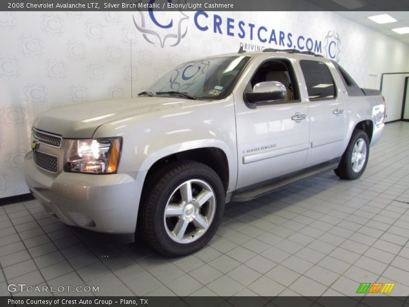 Silver Birch Metallic / Ebony/Light Cashmere 2008 Chevrolet Avalanche LTZ