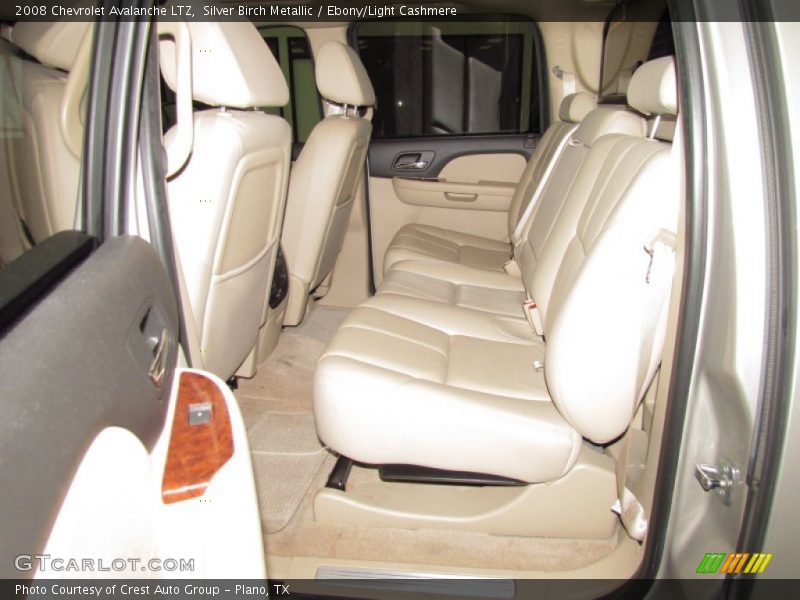  2008 Avalanche LTZ Ebony/Light Cashmere Interior