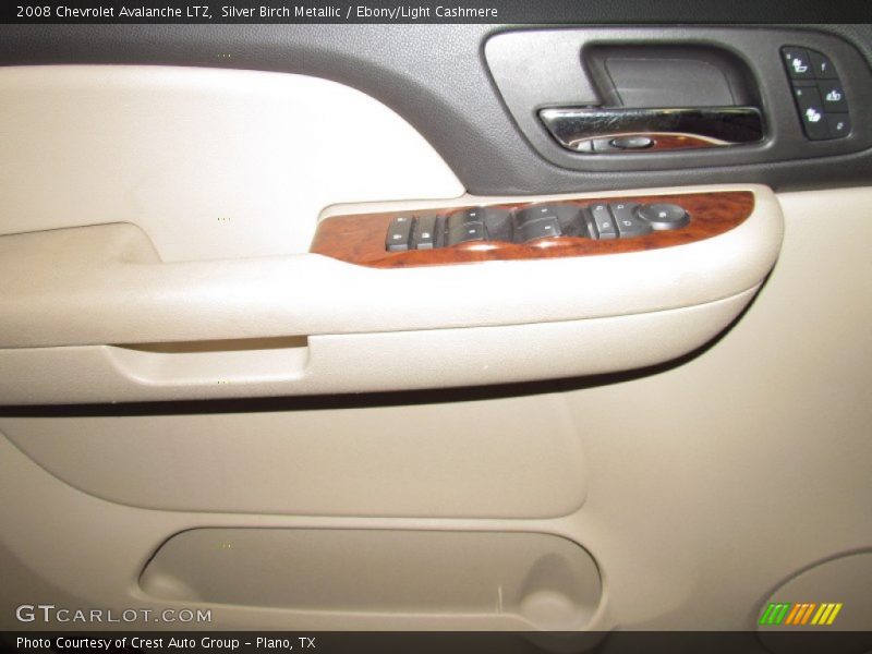 Silver Birch Metallic / Ebony/Light Cashmere 2008 Chevrolet Avalanche LTZ