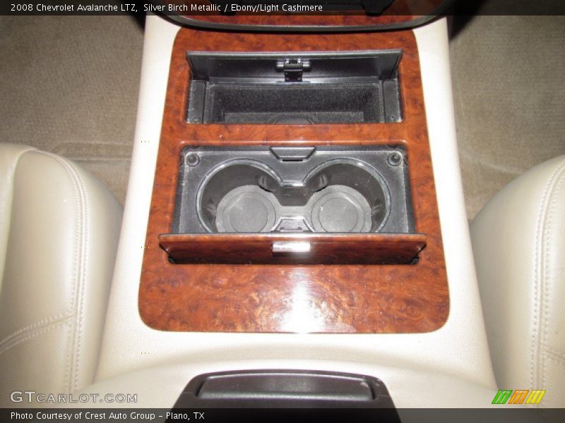 Silver Birch Metallic / Ebony/Light Cashmere 2008 Chevrolet Avalanche LTZ
